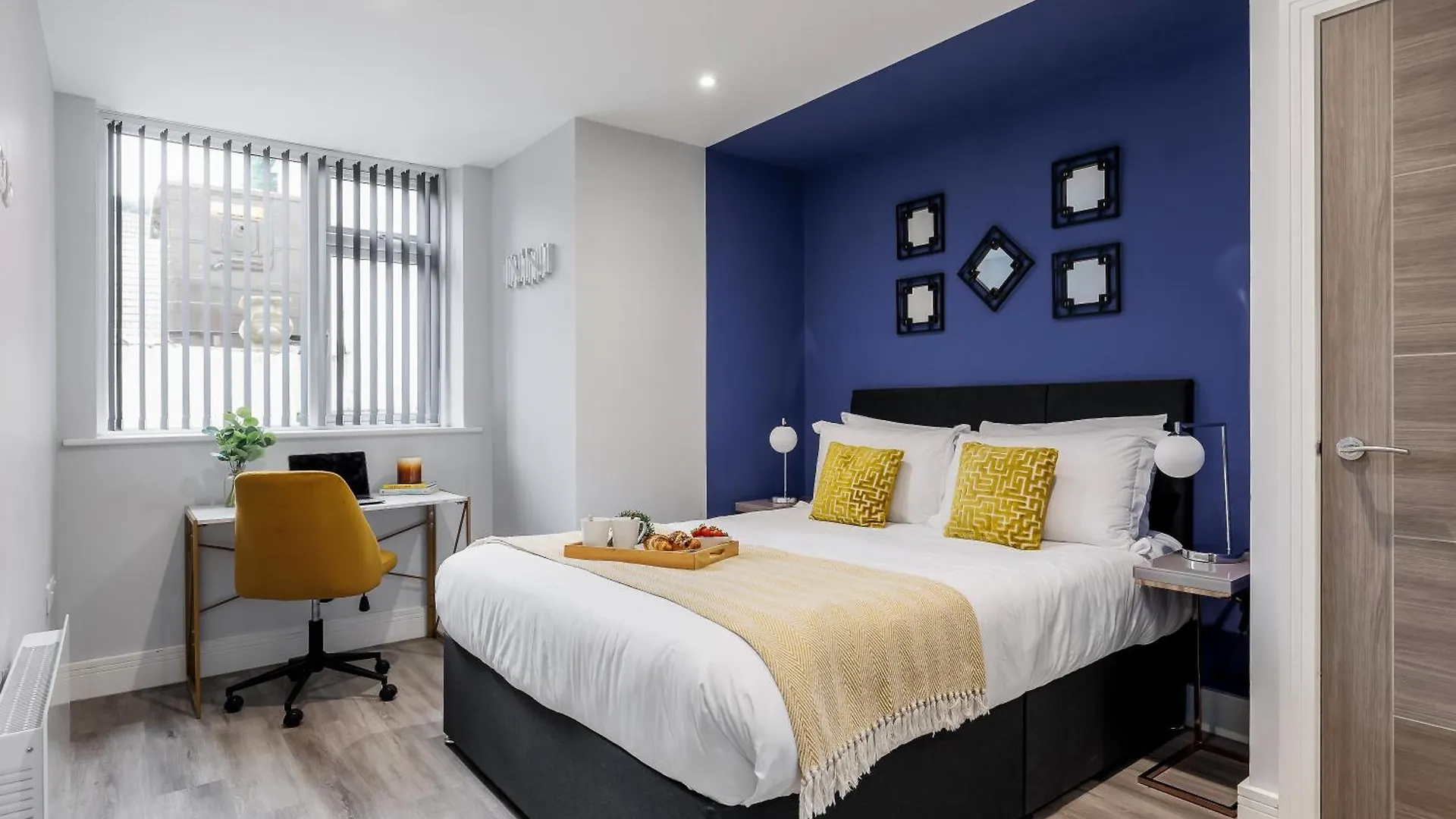 Sea Breeze - Pebbles Apartment Bournemouth